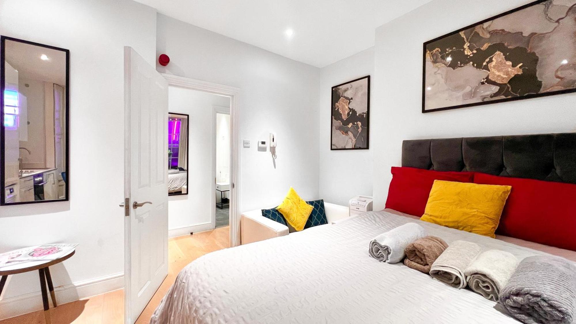 Mayfair Studio By Oxford Street - Luxurylondonstays 외부 사진