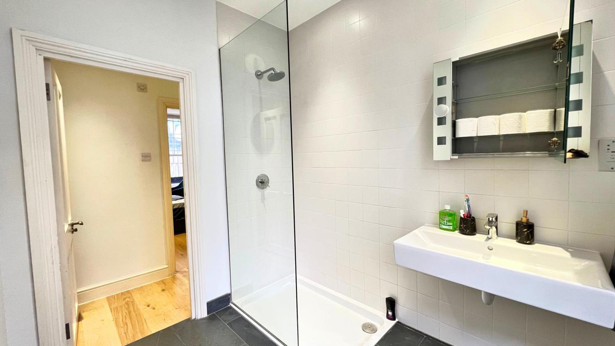Mayfair Studio By Oxford Street - Luxurylondonstays 외부 사진